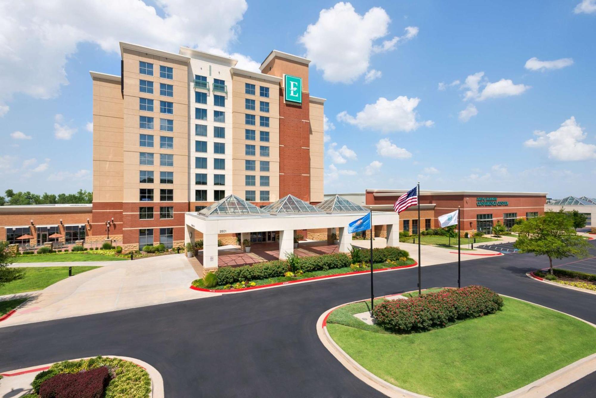 Embassy Suites By Hilton Norman Hotel & Conference Center Екстериор снимка