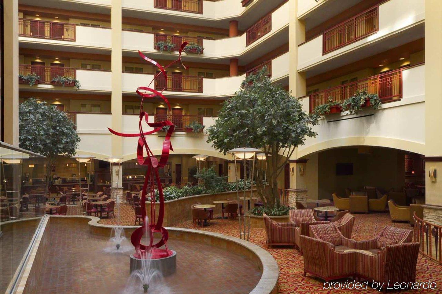Embassy Suites By Hilton Norman Hotel & Conference Center Интериор снимка