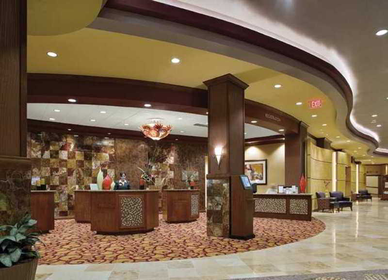 Embassy Suites By Hilton Norman Hotel & Conference Center Интериор снимка